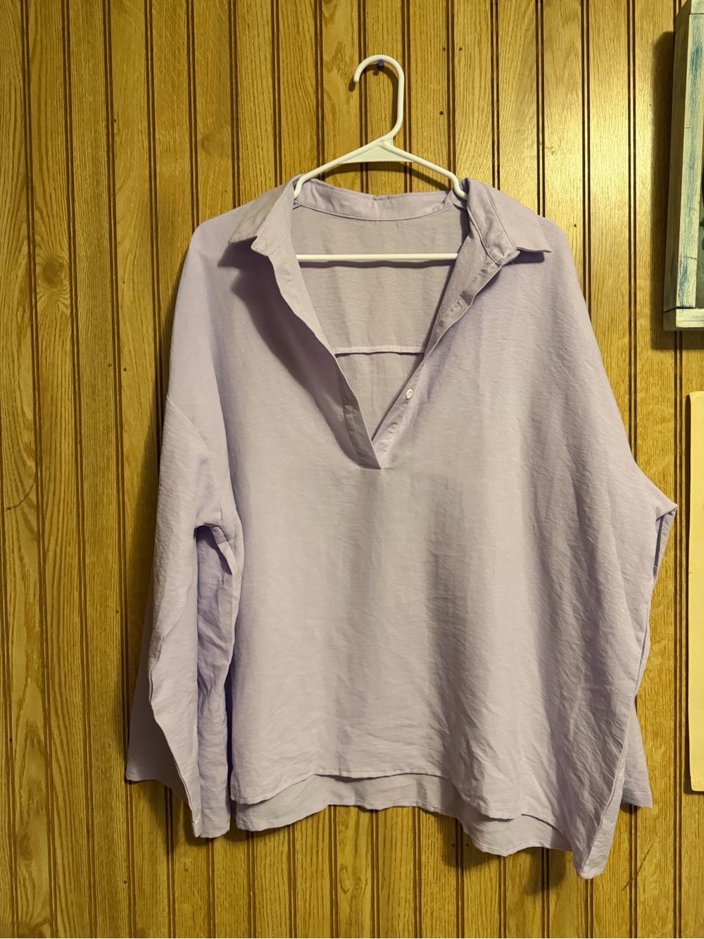 Relaxed Lavender V-Neck Collared Women's Top